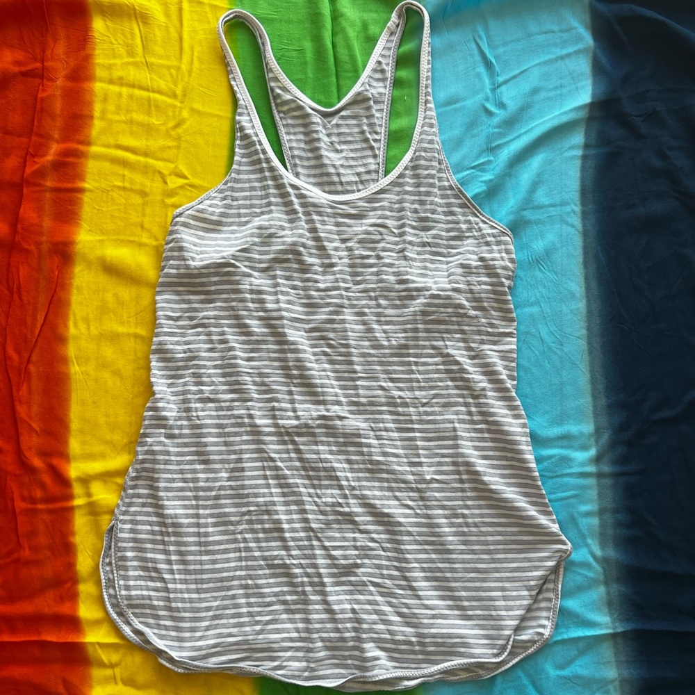 Lululemon lightweight tank